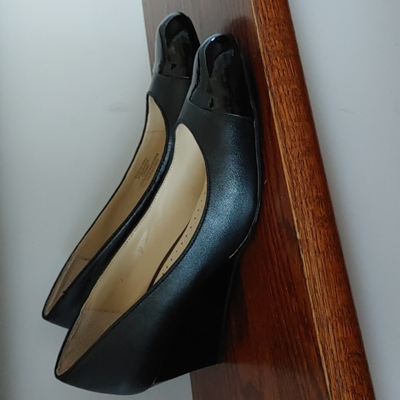 ADRIENNE VITTADINI Leather Wedge heels 9.5 - Picture 1 of 8